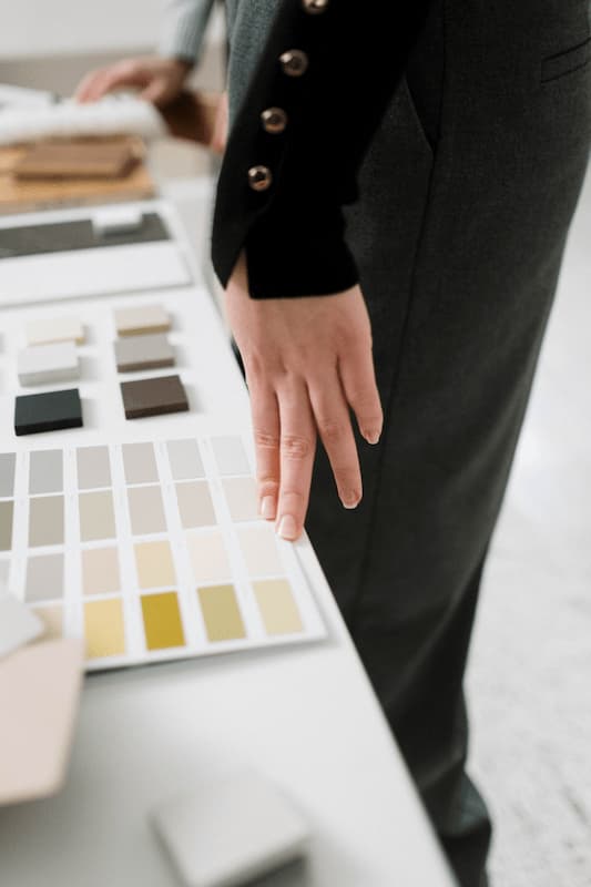 designer choosing color variations for a monochromatic color scheme room